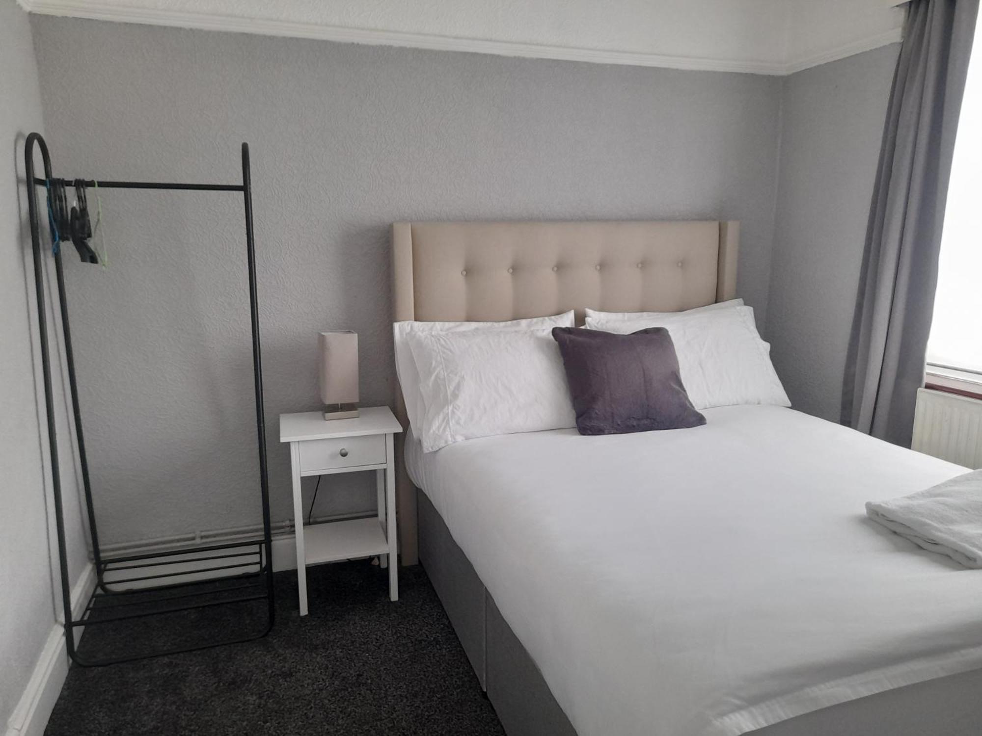 Bright 4-Bed House 15 Min To Manchester Centre Villa Eksteriør billede