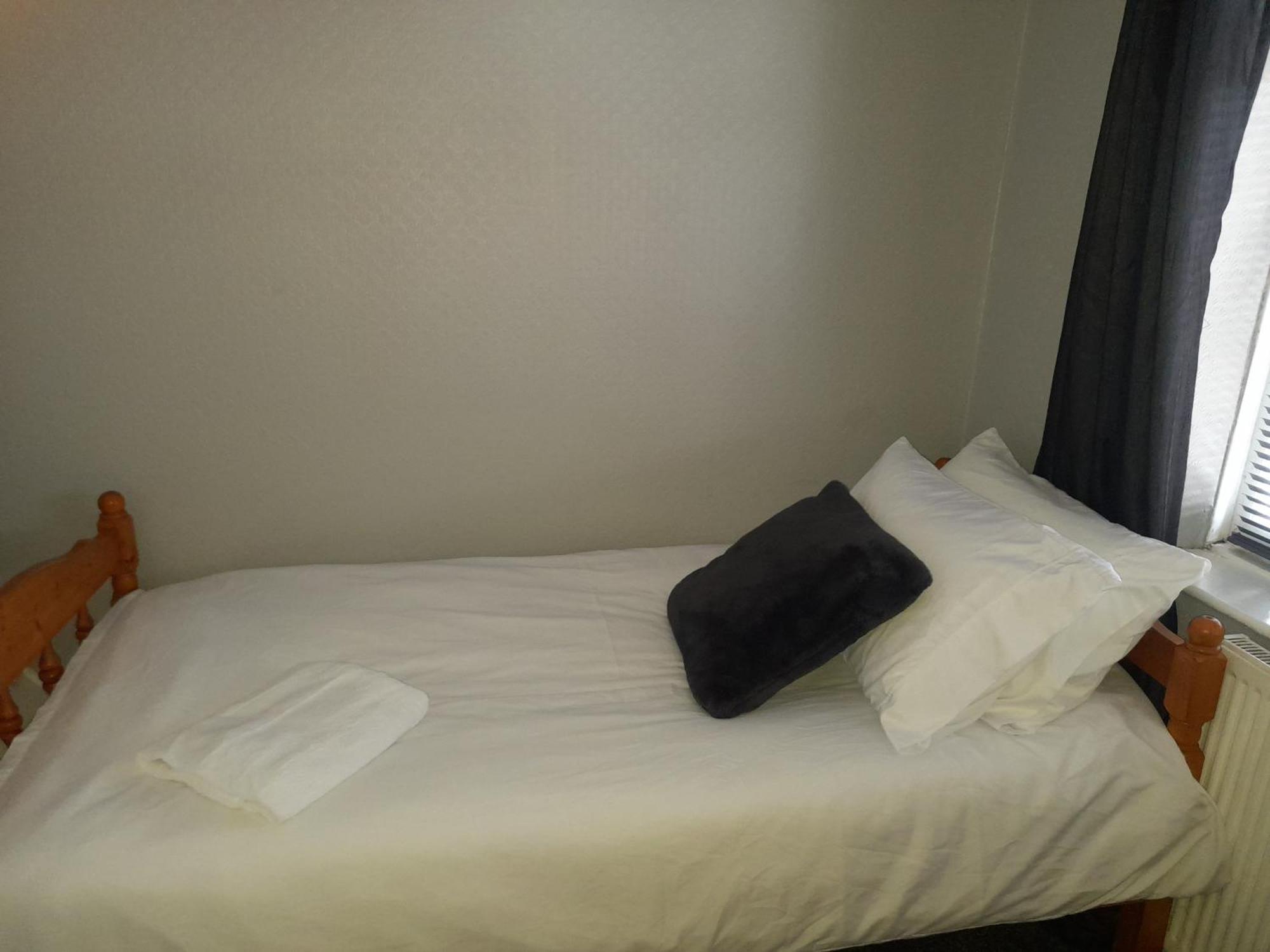 Bright 4-Bed House 15 Min To Manchester Centre Villa Eksteriør billede