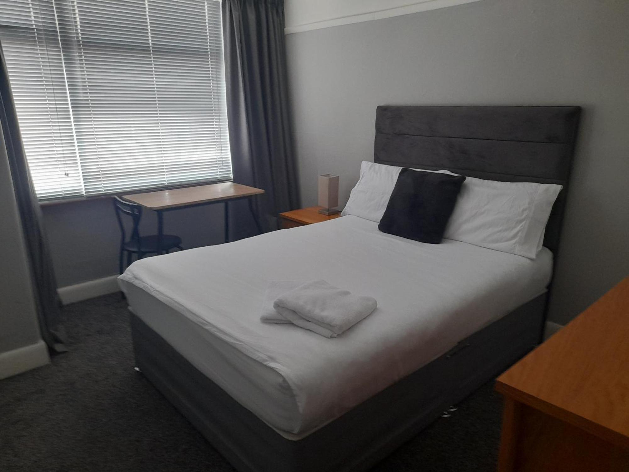 Bright 4-Bed House 15 Min To Manchester Centre Villa Eksteriør billede